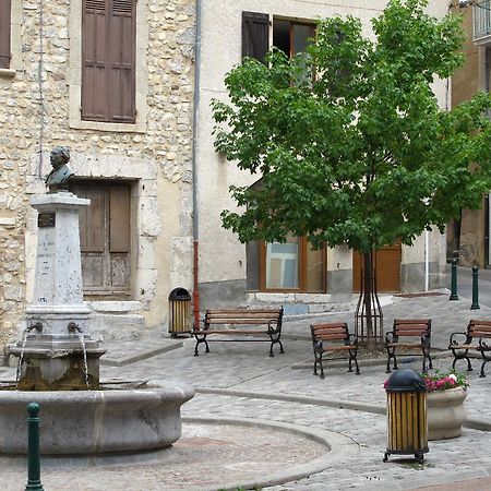 Au Vieux Tilleul Bed and Breakfast Veynes Esterno foto
