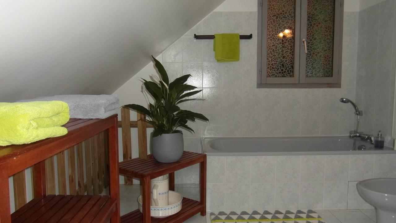 Au Vieux Tilleul Bed and Breakfast Veynes Esterno foto