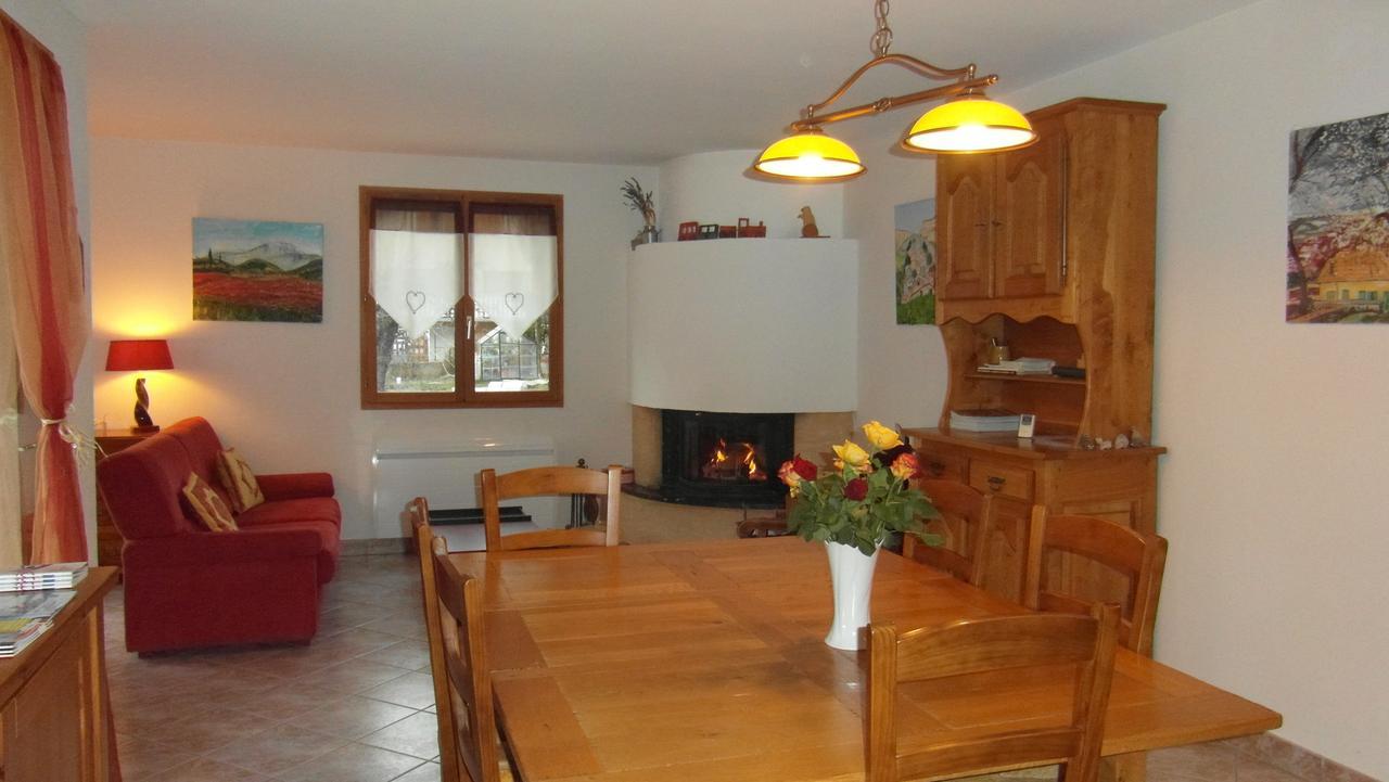 Au Vieux Tilleul Bed and Breakfast Veynes Esterno foto