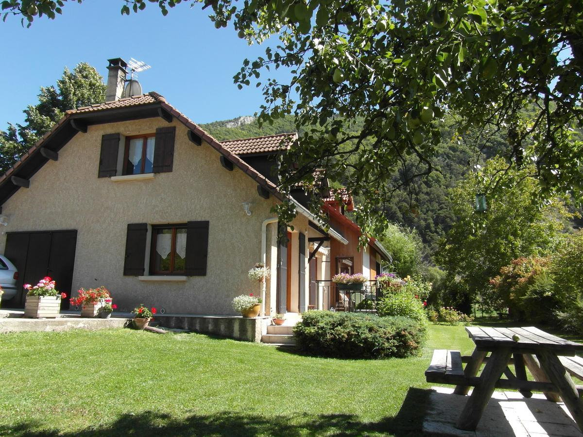Au Vieux Tilleul Bed and Breakfast Veynes Esterno foto